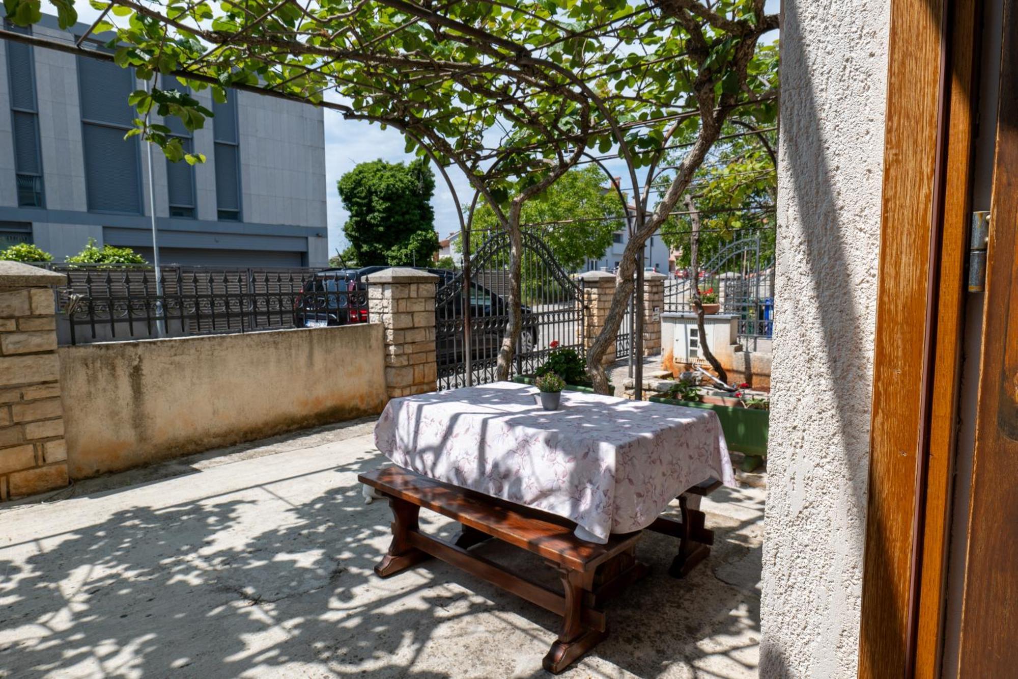 Irena'S Place A1 Rovinj Exterior photo