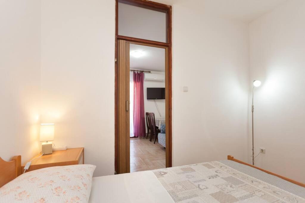 Irena'S Place A1 Rovinj Room photo